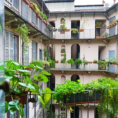 Апартаменты Beautiful Corso Como Милан