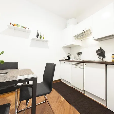 Hemeras Boutique Homes - Design In Center * Milan