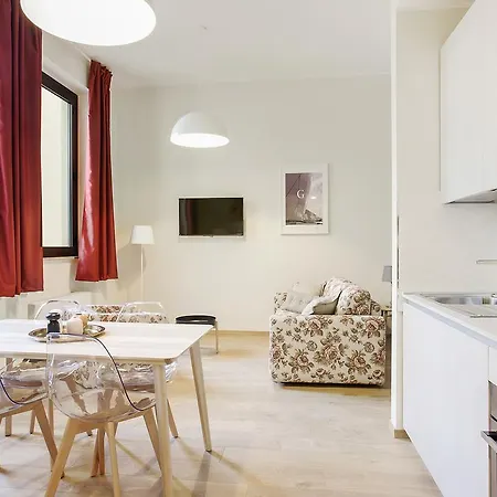 Palette Bergonzoli Place דירה *