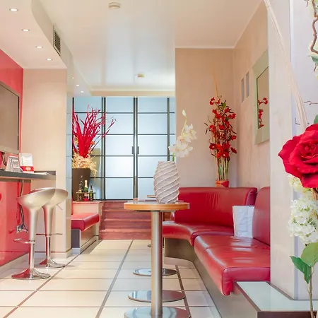 Susa Hotell