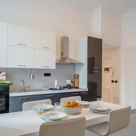Loreto & Piola White Flat Appartement