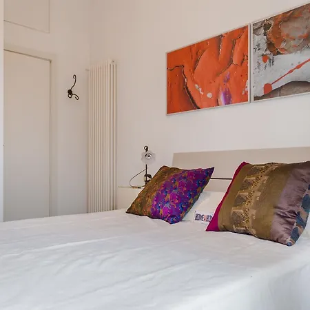 Loreto & Piola White Flat Milan