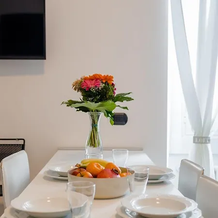 Loreto & Piola White Flat Appartement Milaan