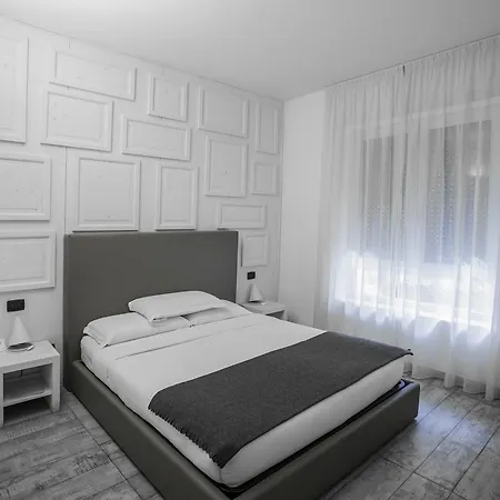 米兰之屋旅馆 4*