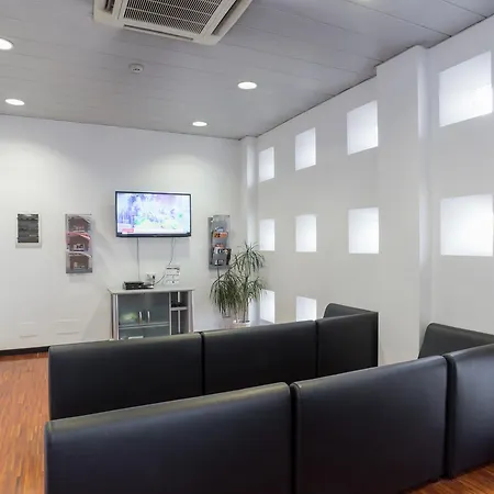 Camplus Lambrate Casa Per Ferie Mailand