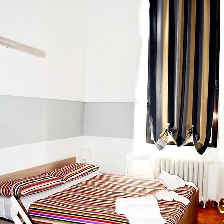 Casa Per Ferie Achille Ricci * Milán