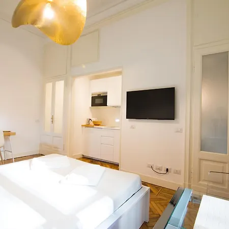Apartment Brera Design And Bright Flat *
