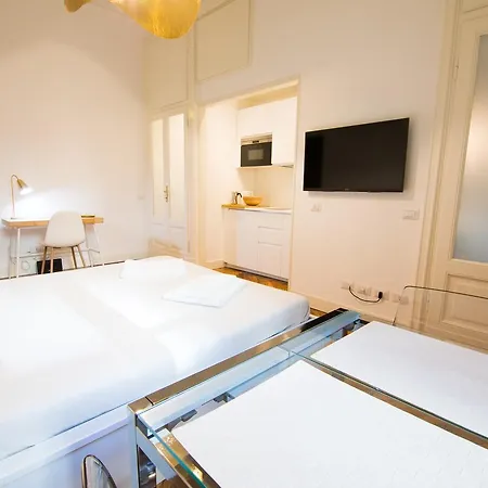 Brera Design And Bright Flat Milan