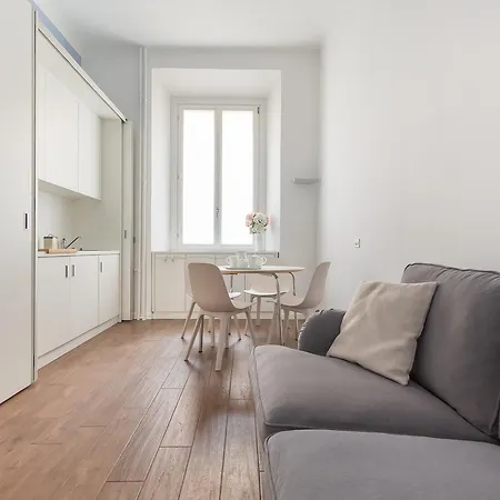Alessia's Flat Sempione Moscova M2 Milano