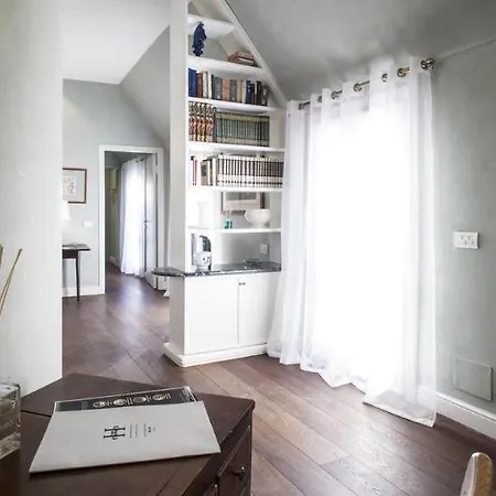 Apartment Hemeras Boutique House Sant' Andrea Milan