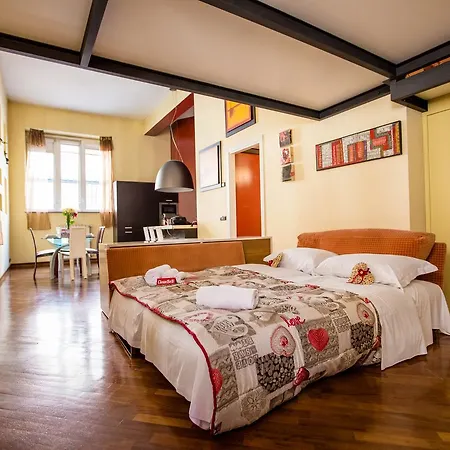 Porta Ticinese Mini Loft Apartment