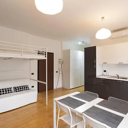 Pastorelli Romolo Navigli Parco Baden Powell Apartment Milan