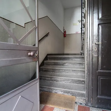 Spazioso Trilocale Zona Navigli Centro Apartment *