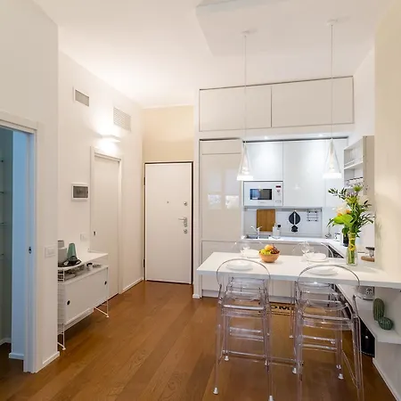 Apartment Petite Boutique Maison Milan