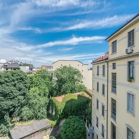 At Home - Apartment Milano-Porta Romana Milan