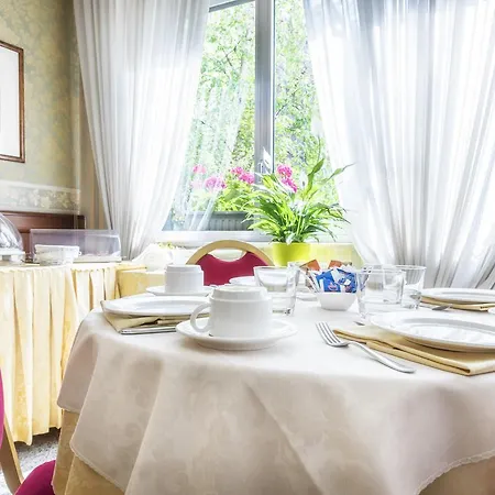 Hotel Ascot Milán