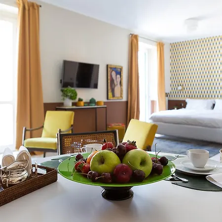 Zebra Naviglio 게스트하우스 4*