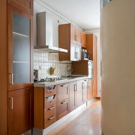 Meta Italy Da Claudia Apartment Mailand