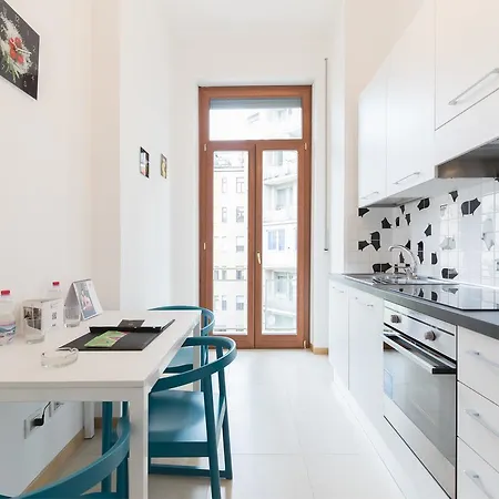 Hemeras Boutique Homes - Design Near Duomo Cathedral Apartment
