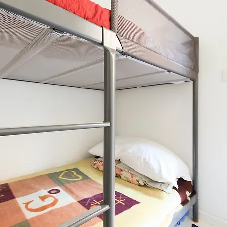 Red Line Division 게스트하우스 3*