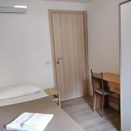 Red Line Division Milano