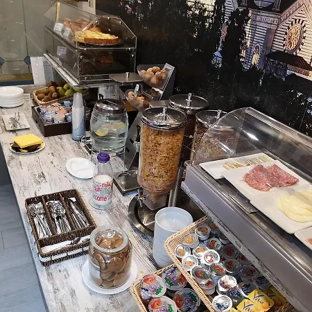 Hotel Piacenza 3*