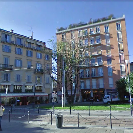 Apartment De Amicis Near Duomo Milan