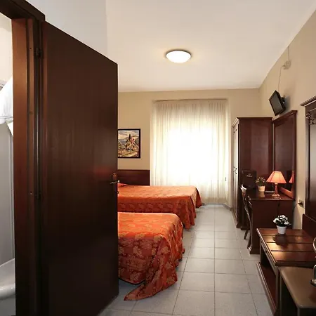 Pavone 3* Milano