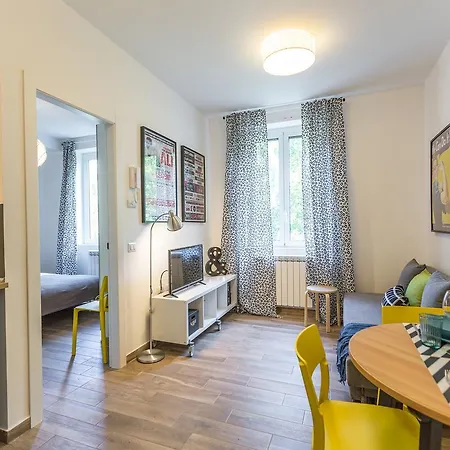 Certosa Colorful Mini Flats Apartment Milan
