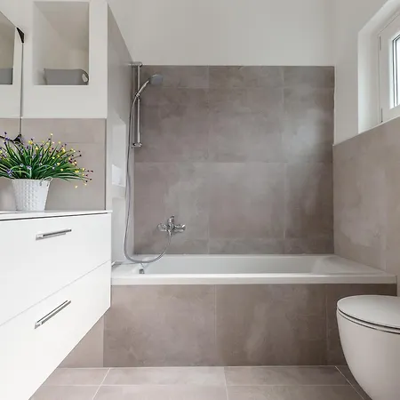 Business Balcony Flat Apartment