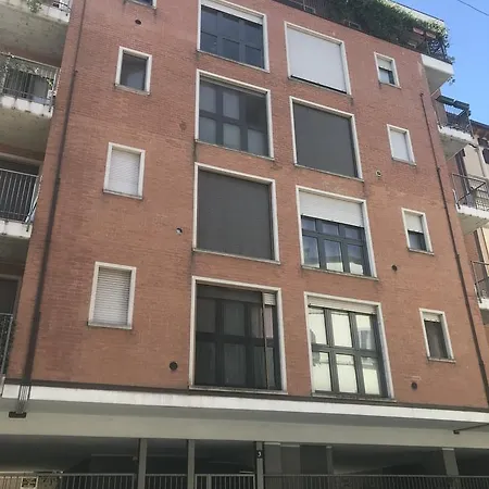 Kibilu - Via Vignola - Porta Romana - Universita Bocconi *