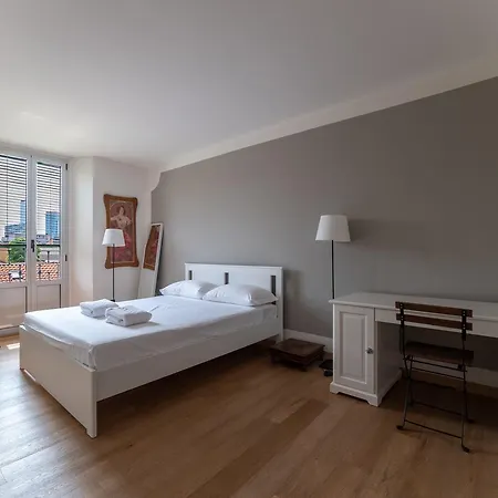 Apartment Beautiful In With Kid Mailand