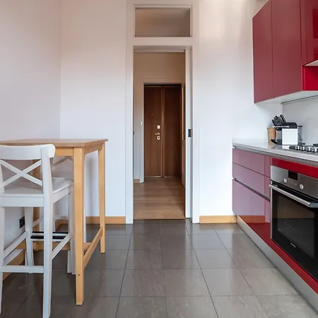 Beautiful In With Kid Apartment *