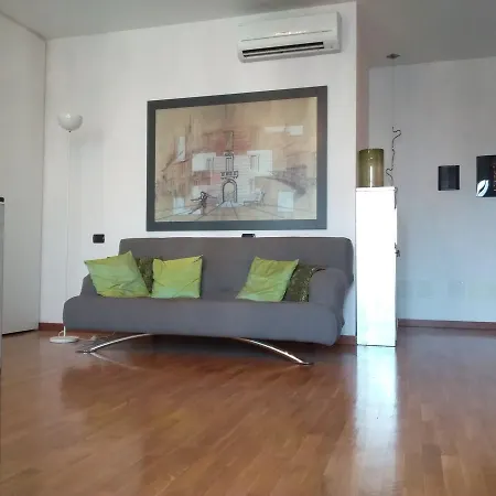 Appartement Kibilu - Via Vignola - Porta Romana - Universita Bocconi *