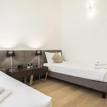Hemeras Boutique House Vittorio Emanuele 2* Milan