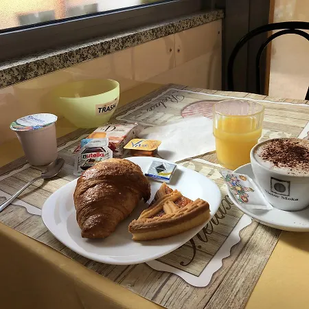 فندق لا كارافيلا