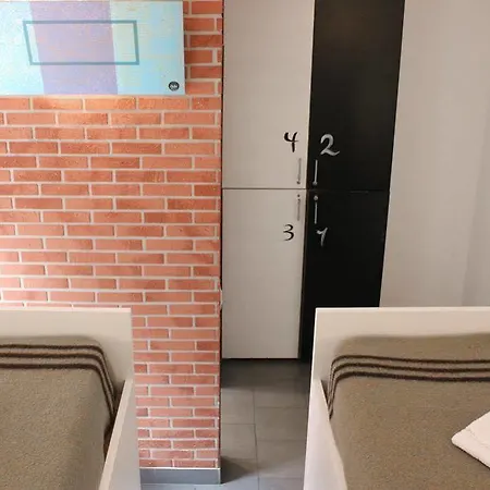 Auberge de jeunesse New Generation Center *
