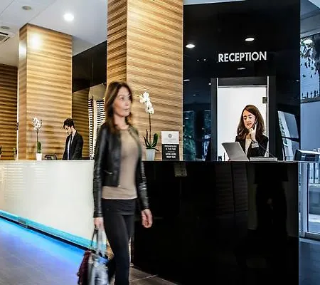 ديجلي أركيمبولدي 4*