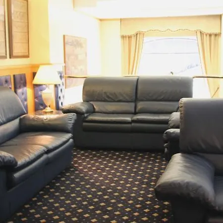 Hotel Mentana, By R Collection