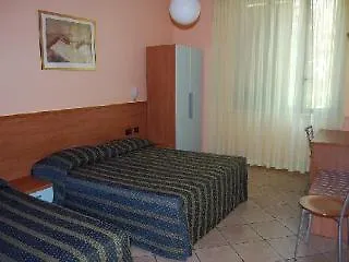 Salerno 3* Mailand