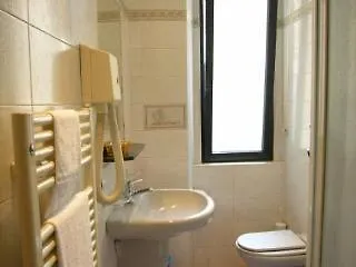 Otel Losanna 3*