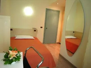 Otel Losanna 3*