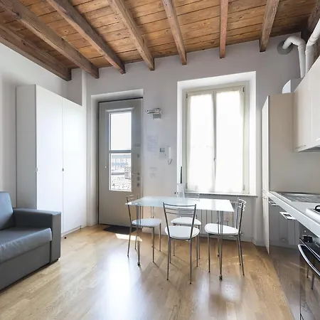 La Maison Del Capestrano アパート ミラノ