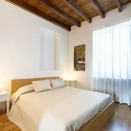 La Maison Del Capestrano アパート