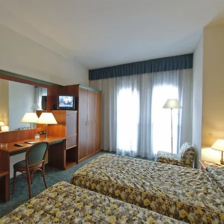 Raffaello Hotel