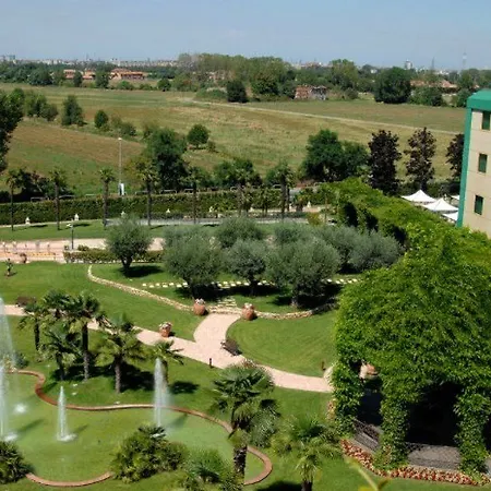 Royal Garden Milano Hotel 4*
