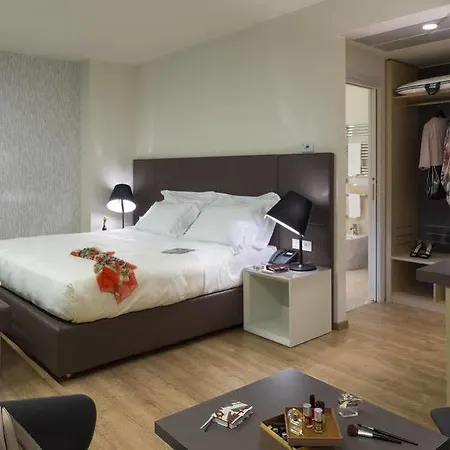 Hotel Century