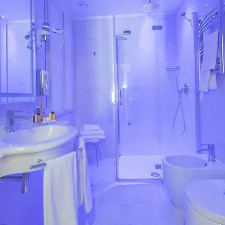 Teco Hotel 3*