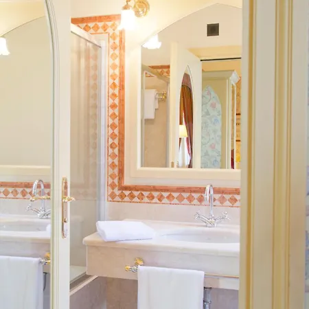 Hotel Regency Milan