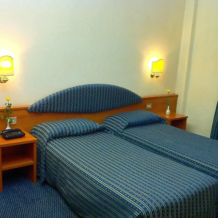 Hotel Mec Milan